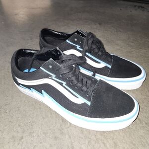 Vans mens size 9 black sneakers